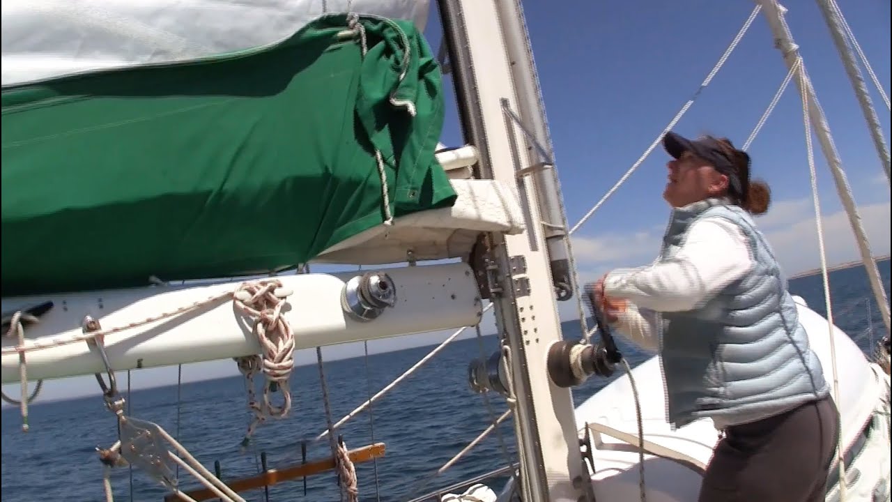 Sailing from Block Island to Newport, Parts 1 and 2 | #31 & #32 | DrakeParagon Sailing Season 2