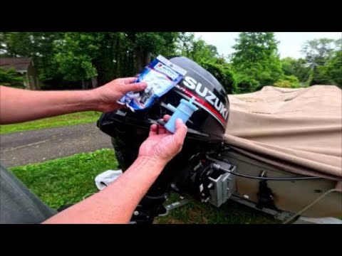Suzuki DF25A Low and High Pressure Fuel Filter Replacement