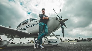 Cirrus SR22 IFR flying in clouds