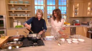 Actress jessica alba shows how to make kid-friendly turkey meatballs,
a recipe she created with her toddler in mind, so that they could
prepare -- and enjoy ...