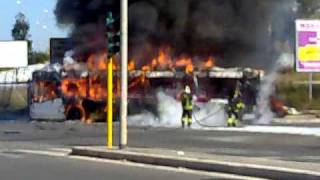 Bus Atac Incendiato 4