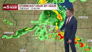 Illinois weather: ‘Intense line of storms' heads toward Chicago area