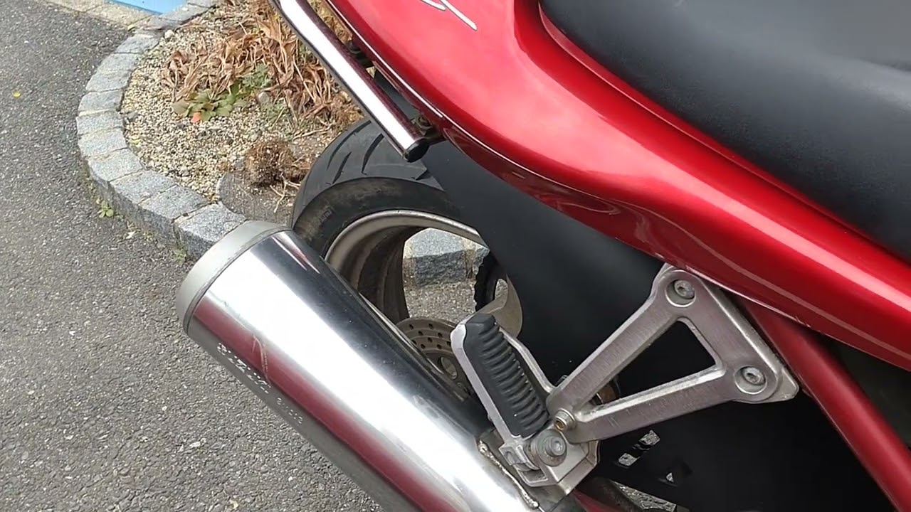 バンディット250のエンジン音#shorts - YouTube
