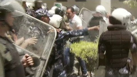 CNN reporter roughed up during protest