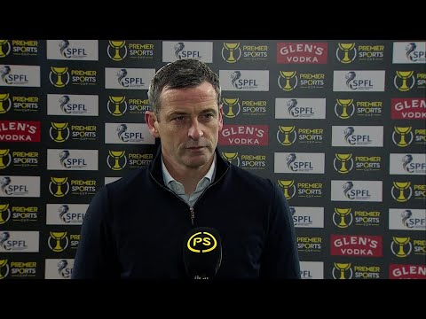Jack Ross reacts