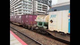 1062列車2025年10月18日EF210-3
