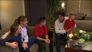 Trudeau watches federal election results come in with family