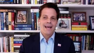 Former advisor Scaramucci to the BBC &quot;The walls are sort of closing in on the President&quot;