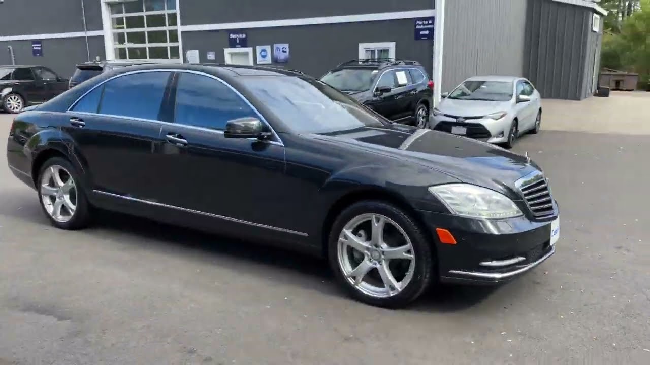 Carfive - Black 2013 Gasoline Mercedes-Benz S-Class S 550 AWD Sedan