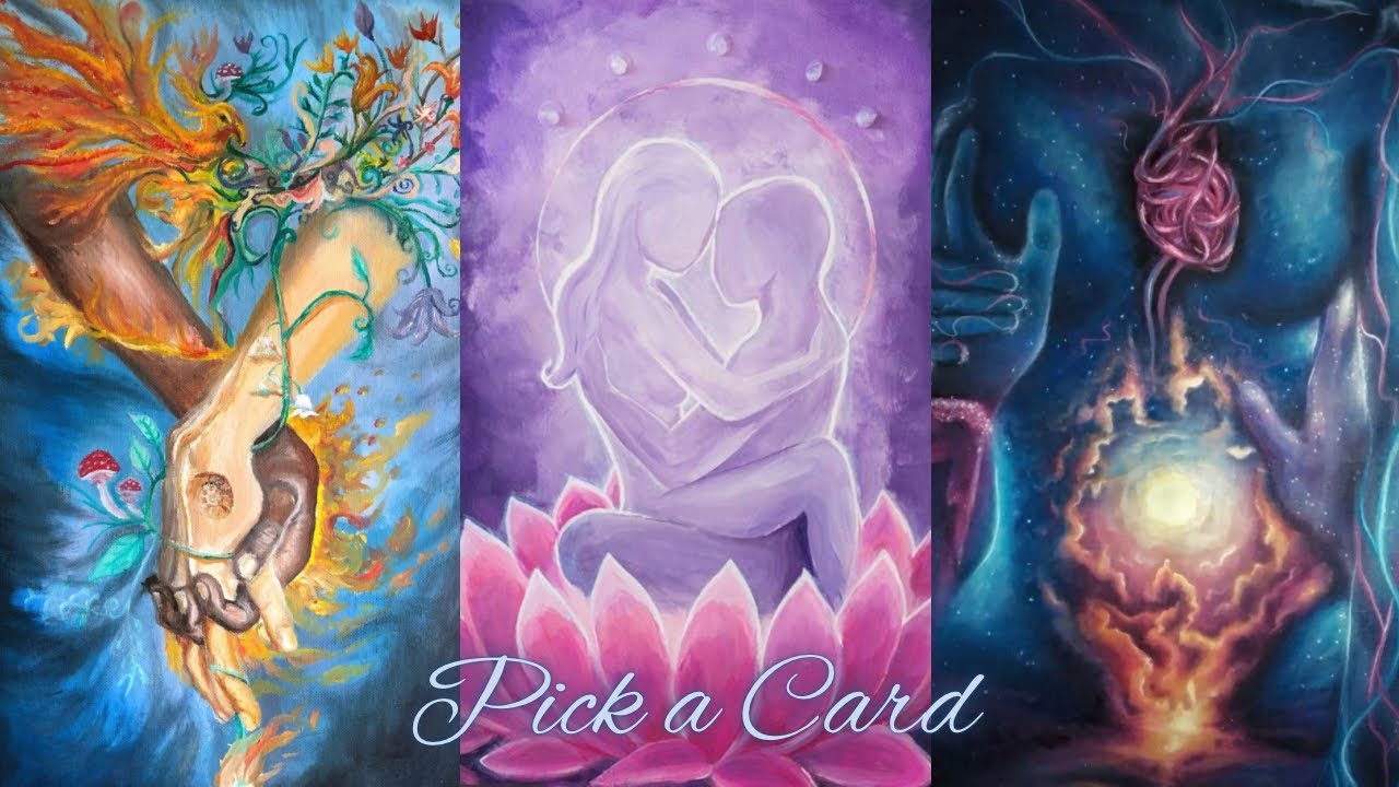 Кто тайно хочет стать твоим Валентином?.. ✨ Выберите открытку✨