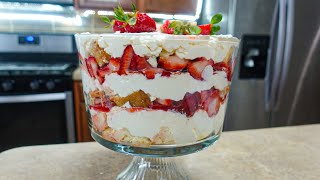 Strawberry Cheesecake Trifle | Dessert Recipe