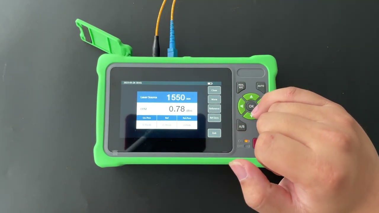 Hot selling Mini OTDR GLK4500. low price with full automatic function.