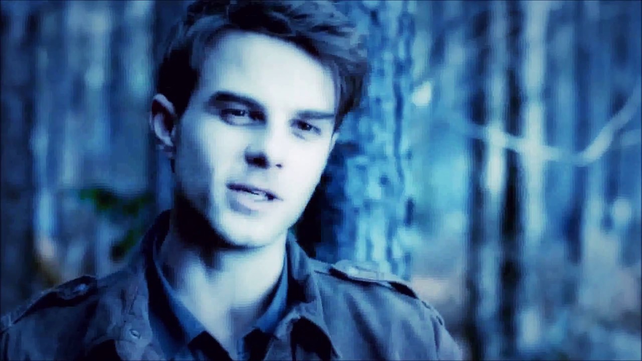 ● kol mikaelson | criminal