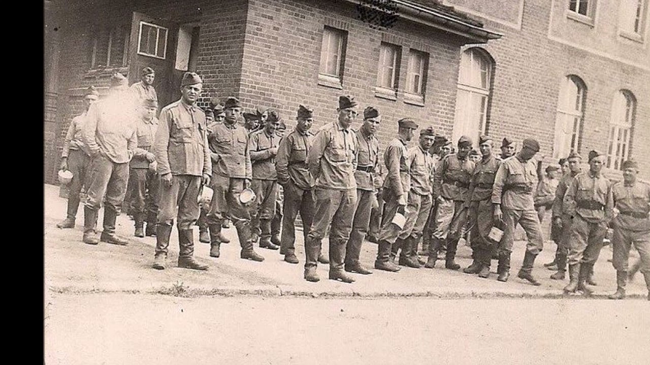 ŚWIECIE NA STARYCH FOTOGRAFIACH