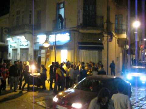 العرائش24 عربدة و سكر وسط المدينة و غياب أمني 