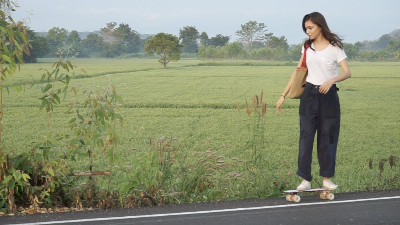 เมื่อสาวบราซิลเที่ยวจังหวัดอุทัยธานีทำขนมไทย