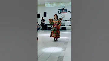 یک قدم پیش یک قدم پس عروسی افغان رقص Afghan Weddings Dance 