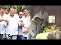 Dharmendra breaks into tears at the funeral of his brother  watch