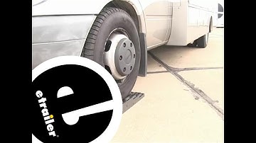 etrailer | Camco FasTen RV Leveling Blocks w/ Carrying Handle Feature Review