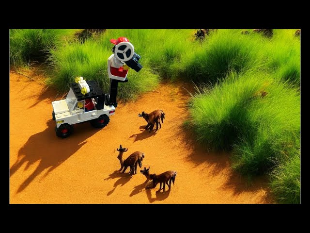 Building LEGO 6659 TV Camera Car / TV Camera Crew (1986) - YouTube