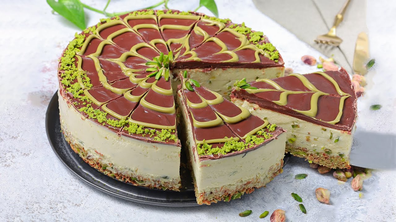 كانت الفكرة تريند شوكولاتا دبي لغيتها وطلعت بفكرة جديدة تشيز كيك شوكولاتا دبي مافي متلها بكل النت 😱🔥