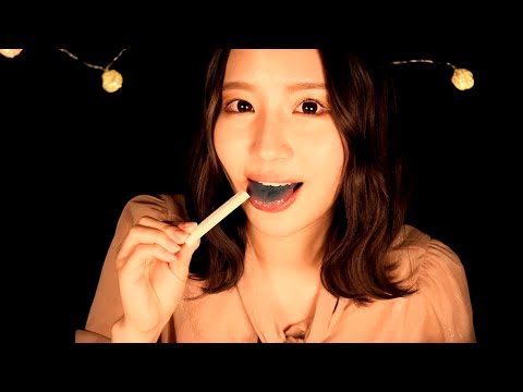 ASMR❤️ Gum that changes the color of the tongue　舌の色が変わるガム　혀의 색이 변하는 껌　改变舌头颜色的口香糖