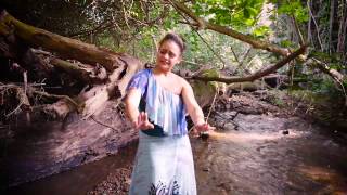 Kalani Pe'a - He Wehi Aloha - OFFICIAL MUSIC VIDEO chords