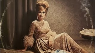 Claudia De Santis — Cuando hueles a varón (1968) | canción prohibida años ’60s