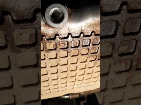 замена сливной пробки на весте 1.6