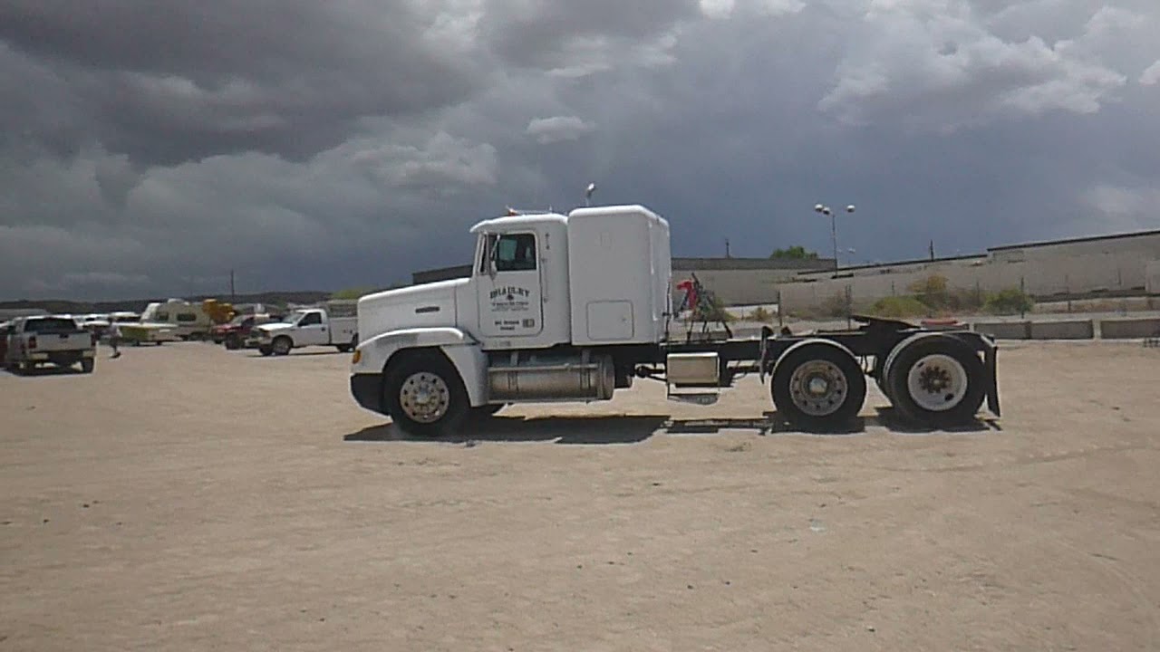 Lot 9701a | 1988 Freightliner Truck Tractor