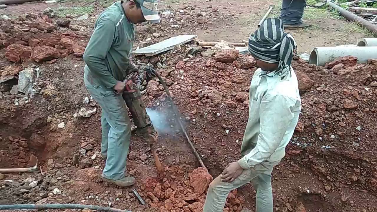 Compressor Hilti Machine is using for Stone Breaking at our Site. YouTube