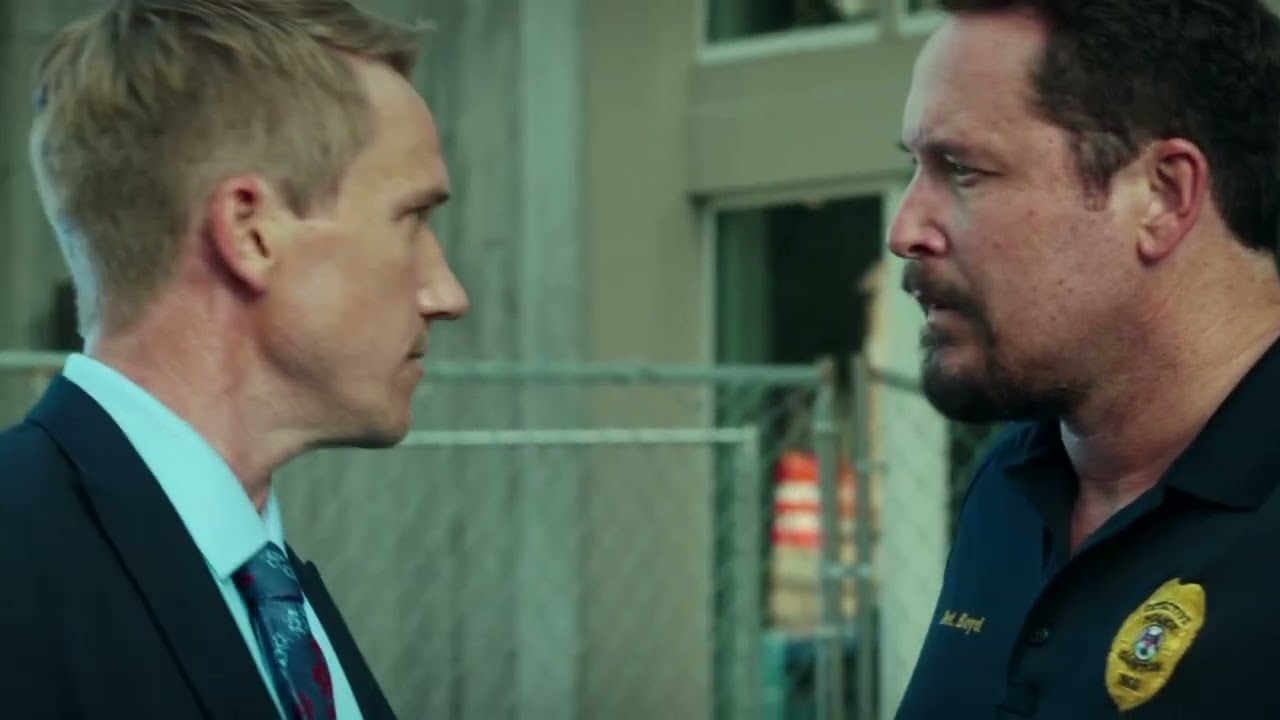 Detective Claussen (The Ritual Killer avec Morgan Freeman et Cole Hauser)