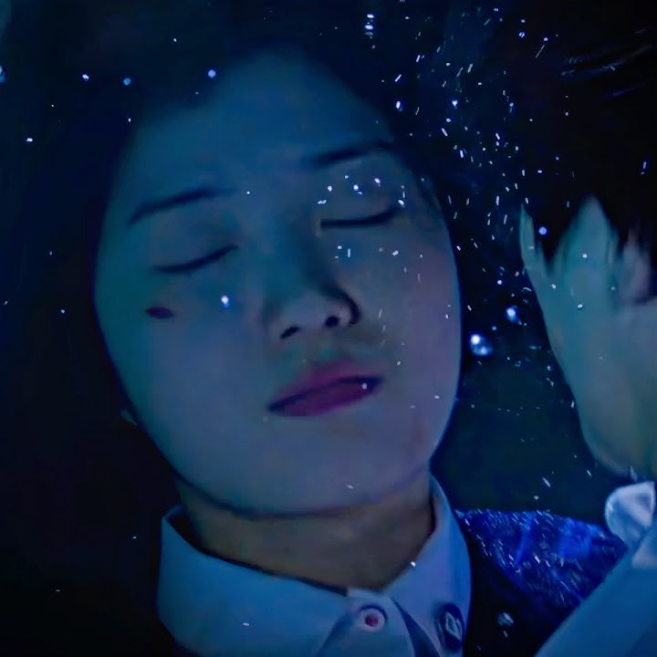 He Ran To Save Her 😢💔 But It Was Too Late 😭 | Lovely Runner #shorts