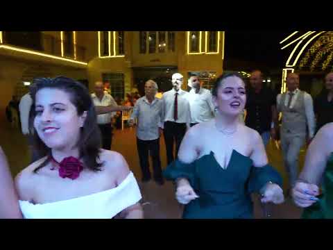 العروس عملت أحلى جو