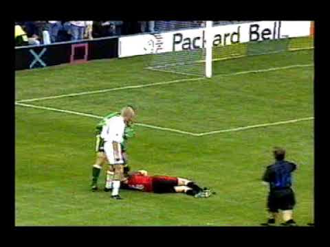 Haaland on Keane Leeds v Man U Sept 1997