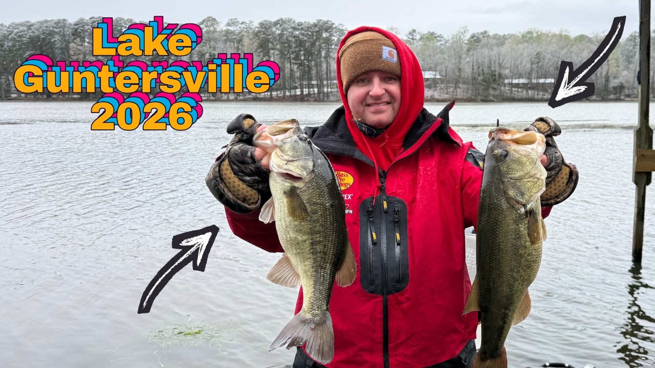 Bass Fishing Lake Guntersville In a MASSIVE Snow Storm: March 2026: BIG CATCHES