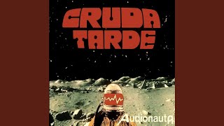 Video thumbnail of "Cruda Tarde - Universo"