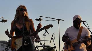 ANA POPOVIC . Brand new man .  Enghien jazz festival  . 4 juillet 2019 .