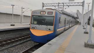 台鐵2234次EMU700型區間車經山線往基隆太原離站