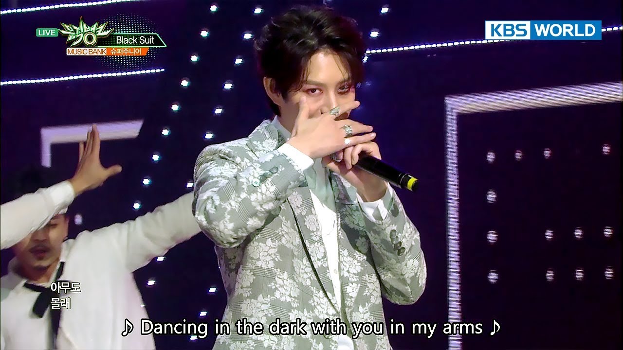 Super Junior (슈퍼주니어) - Black Suit [Music Bank COMEBACK / 2017.11.10]