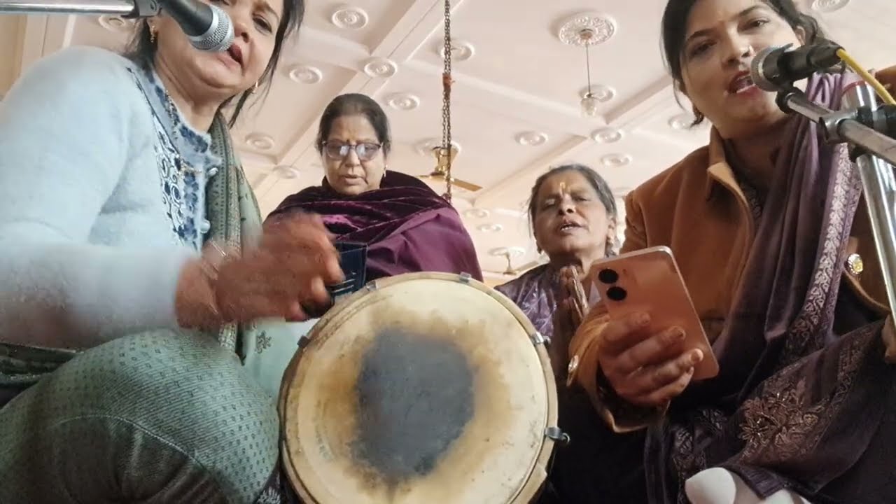 Kaha Milenge Bholenath | Shiv Bhajan Live at Saketri Shiv Man
