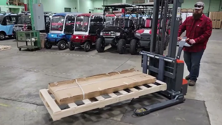 Check Out The Es-15PS Electric Pallet Stacker Jack Fully Electric Forklift Aternate