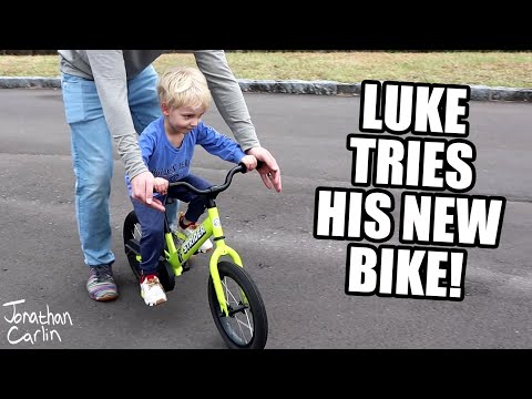Luke Tries His New Bike!