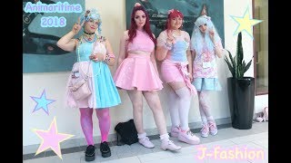 Japanese Street Fashion Friends