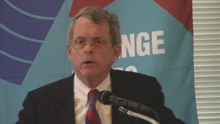 DeWine speaks at Findlay Rotary