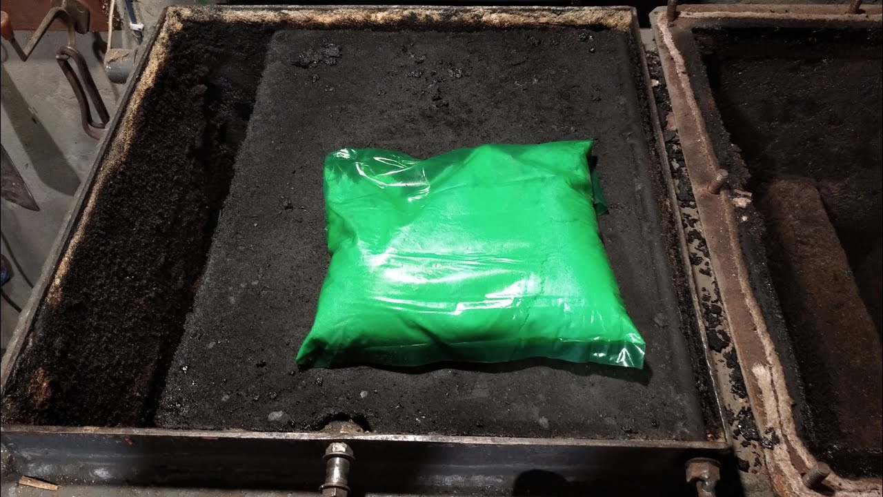 Средство для чистки твердотопливных котлов и дымоходов. - YouTube