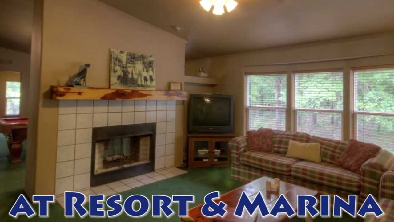 Lake Houses on Lake Texoma are Luxury Vacation Cottages and Homes to