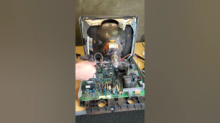 Discharge a Sony PVM CRT!