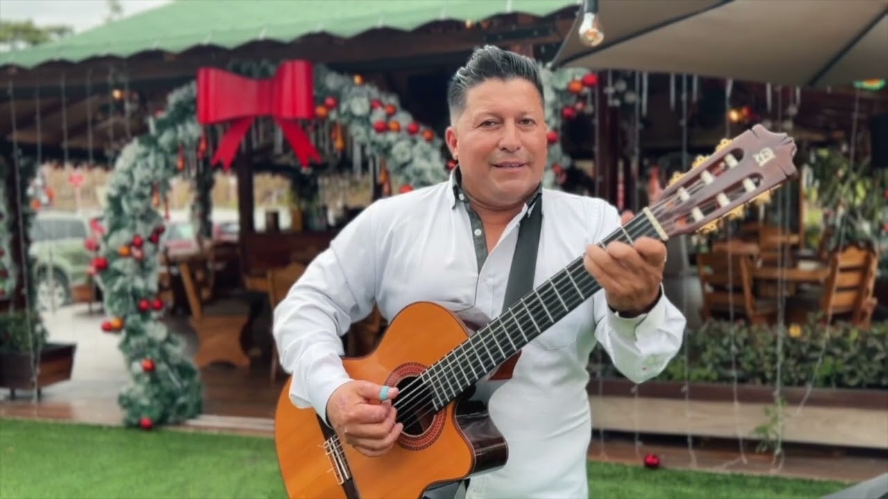 Para bailar con alegría Guaranda (carnaval) #Robinson Lara Los Conquistadores 0992389080 llámanos🇪🇨🔴