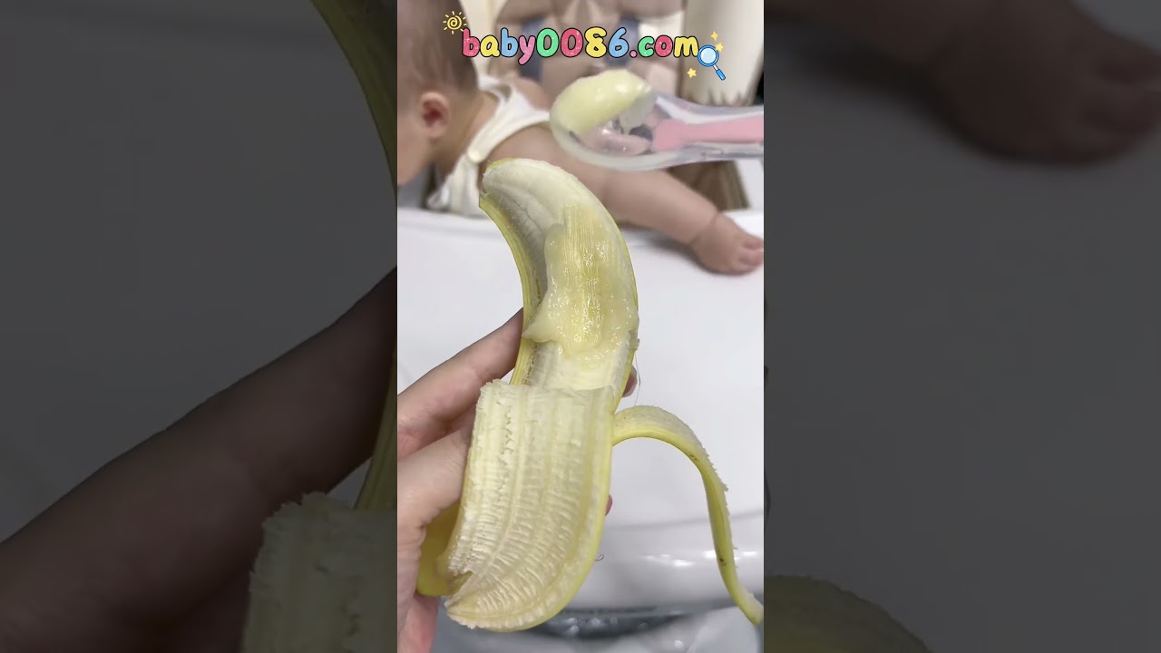 Baby Fruit Feeding Spoon! 